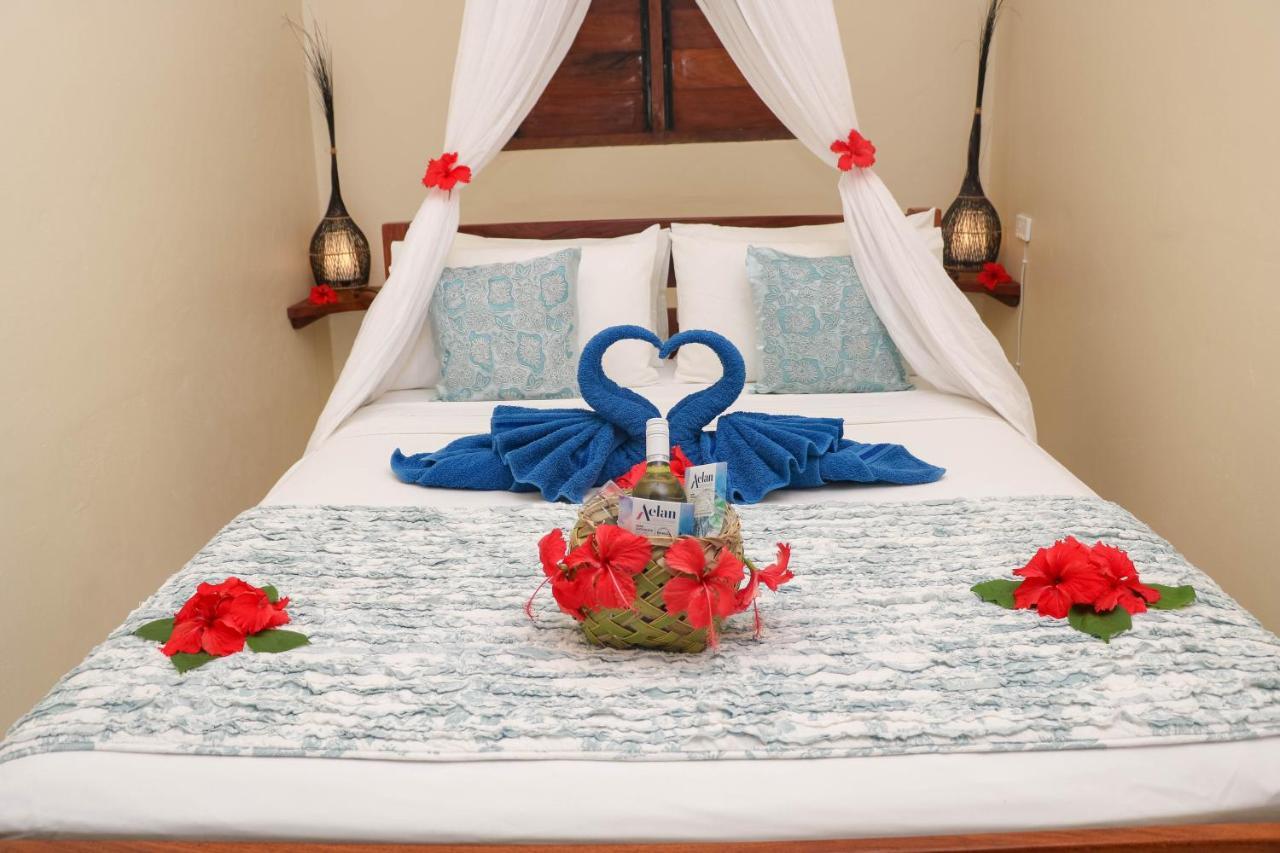 Blue Bay Resort Πορτ Βίλα Εξωτερικό φωτογραφία