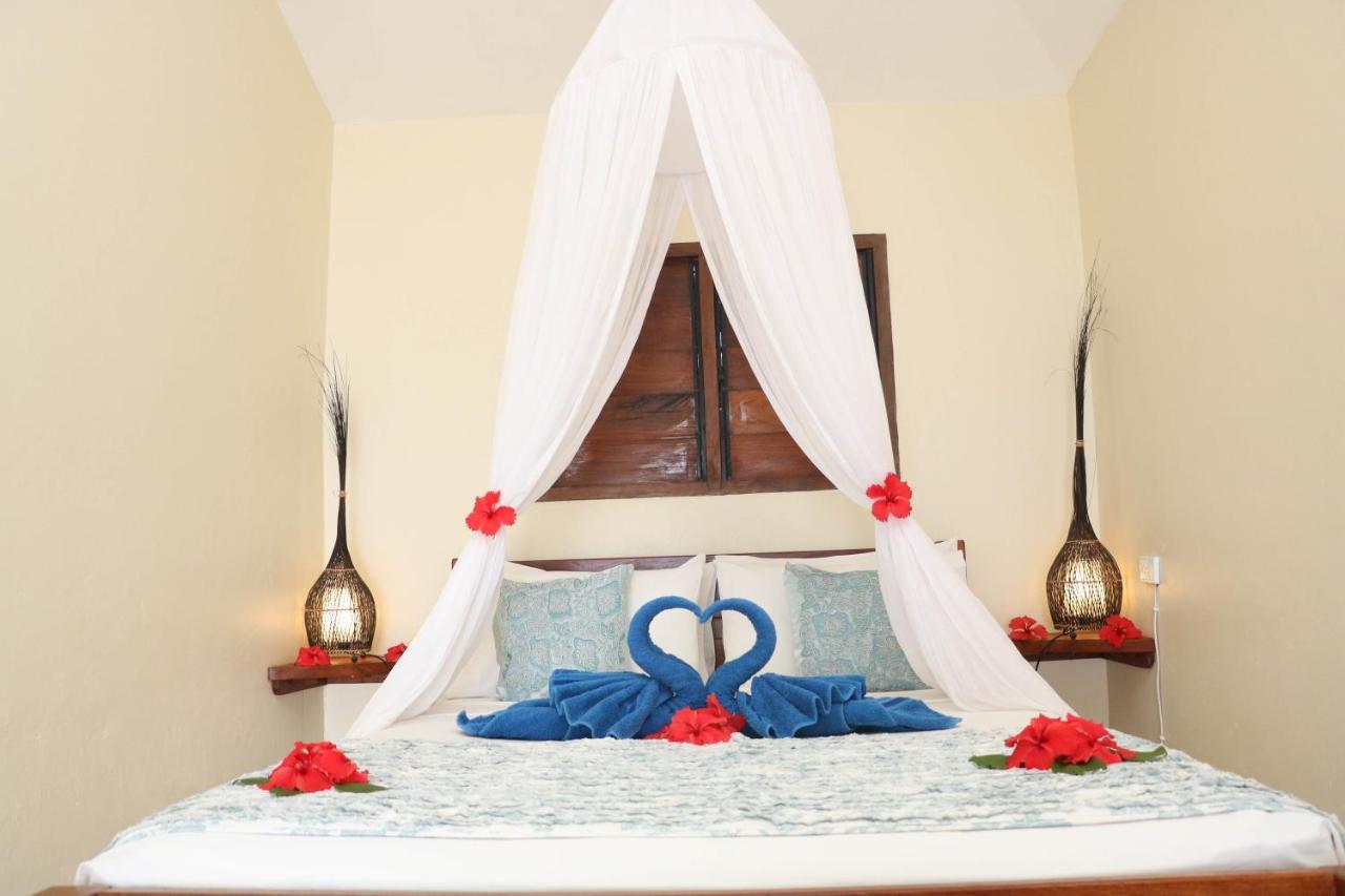 Blue Bay Resort Πορτ Βίλα Εξωτερικό φωτογραφία
